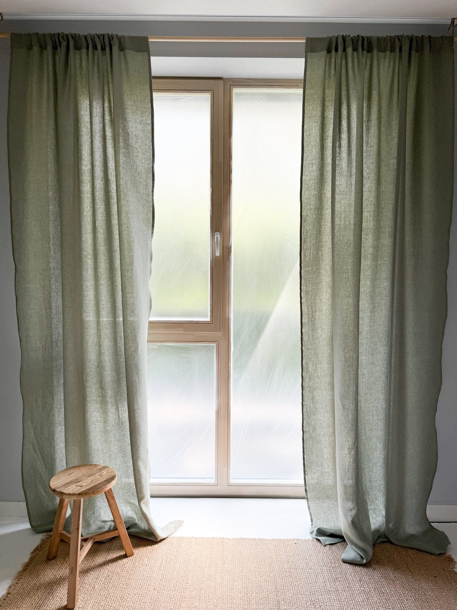 Mittelschwere Leinen-Vorhänge – Salbeigrün (2er-Set)