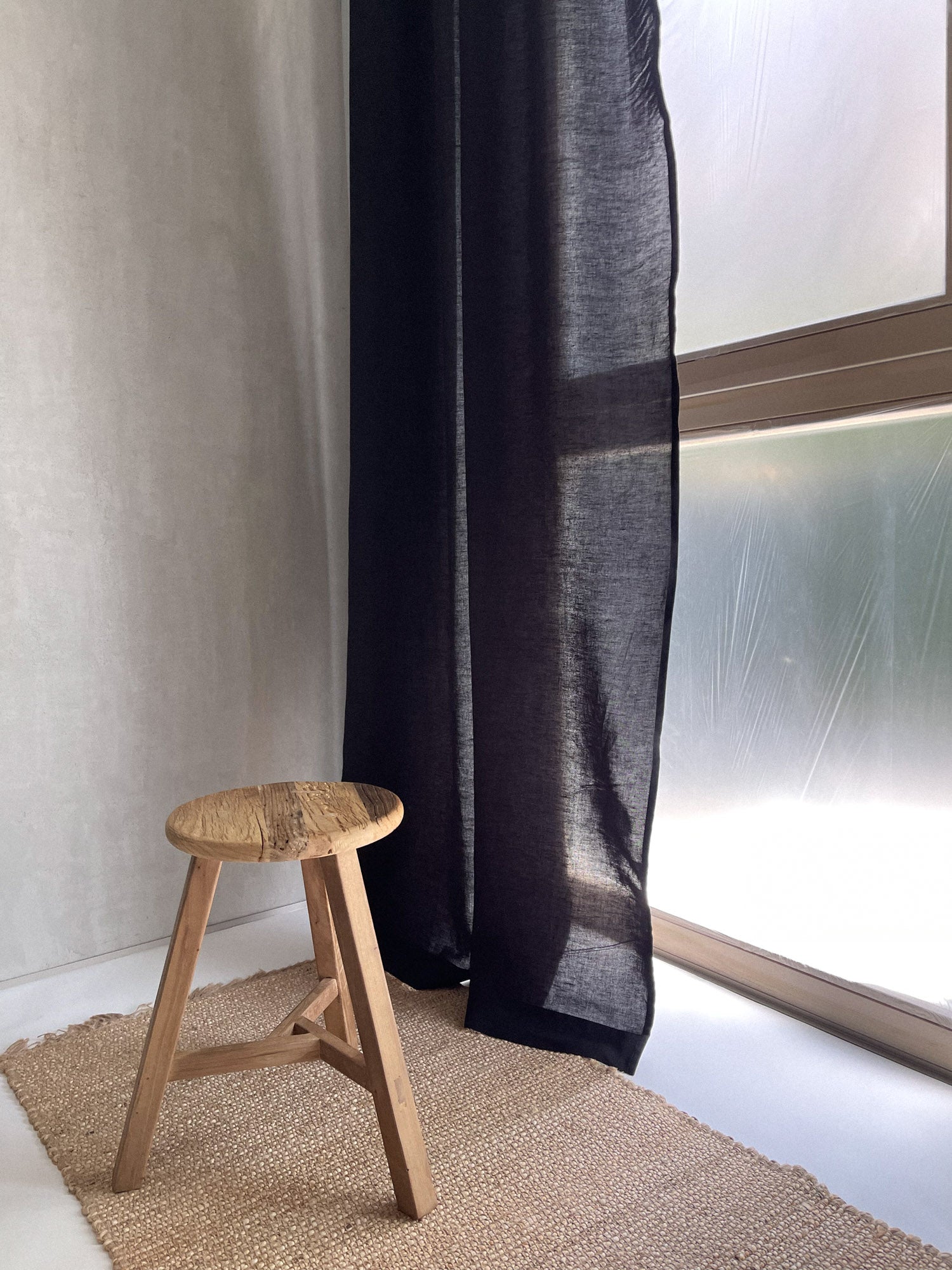 Mittelschwere Leinen-Vorhänge – Schwarz (2er-Set)