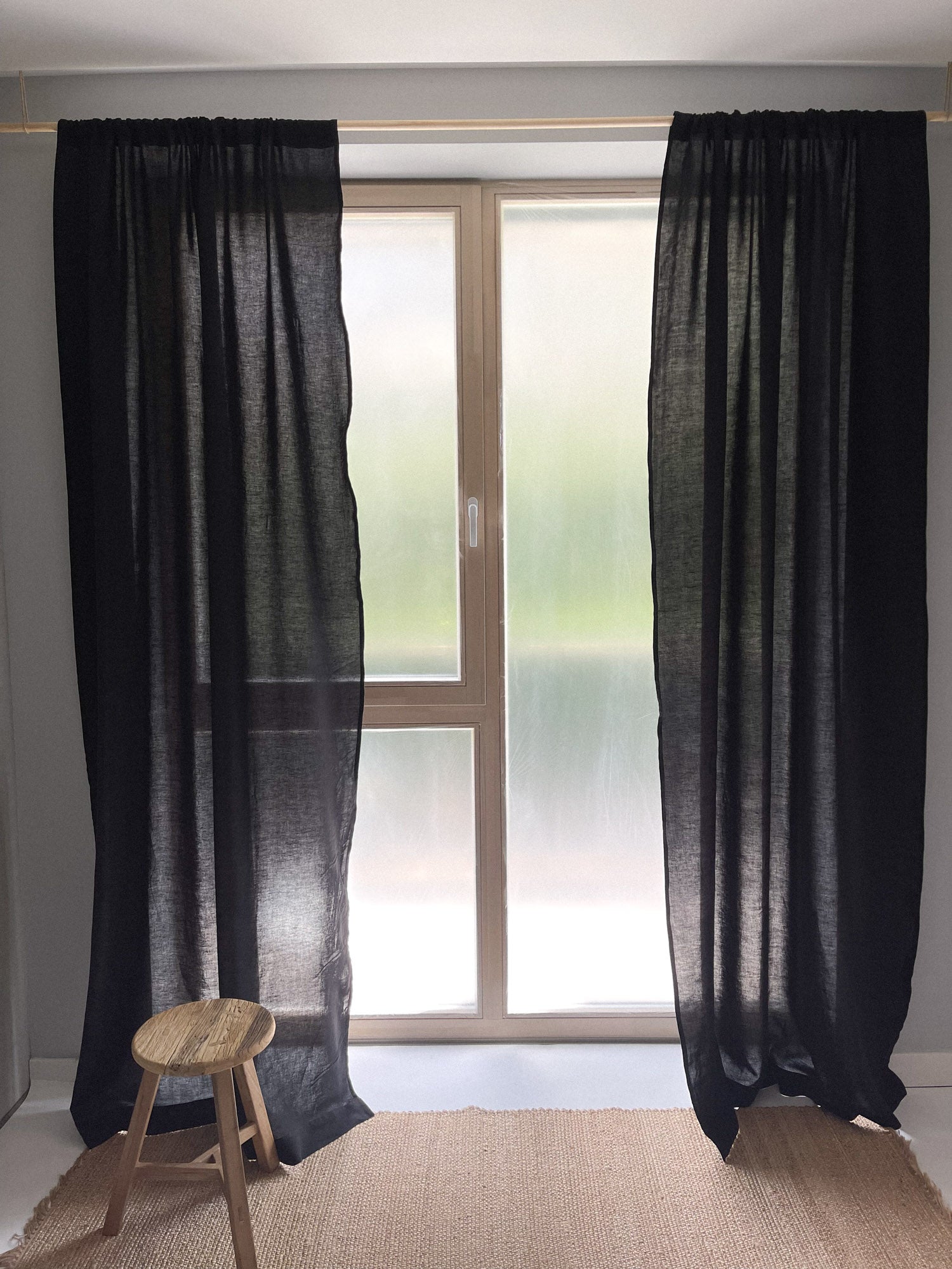 Mittelschwere Leinen-Vorhänge – Schwarz (2er-Set)