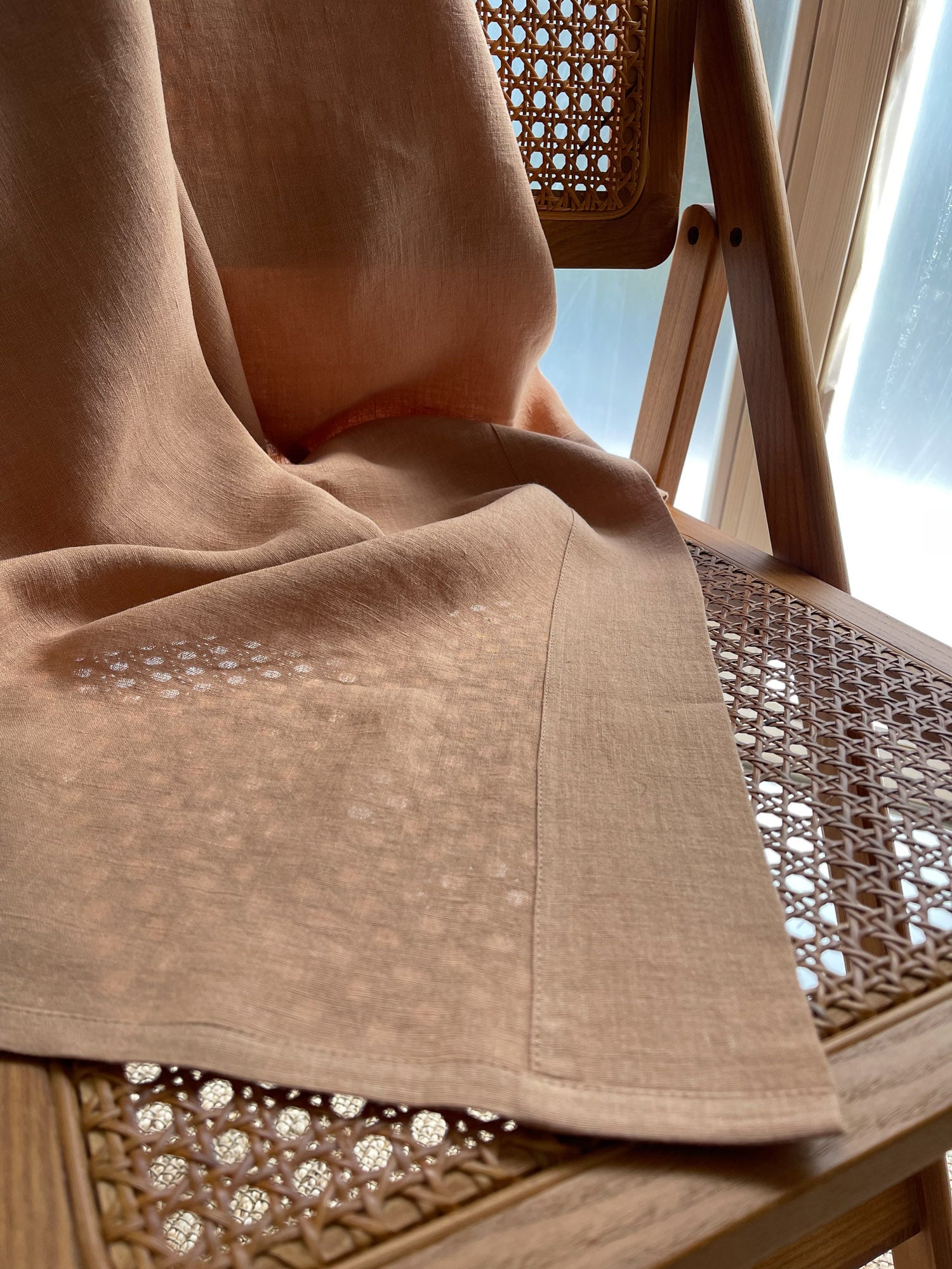 Mittelschwere Leinenvorhänge – Tan (2er-Set)