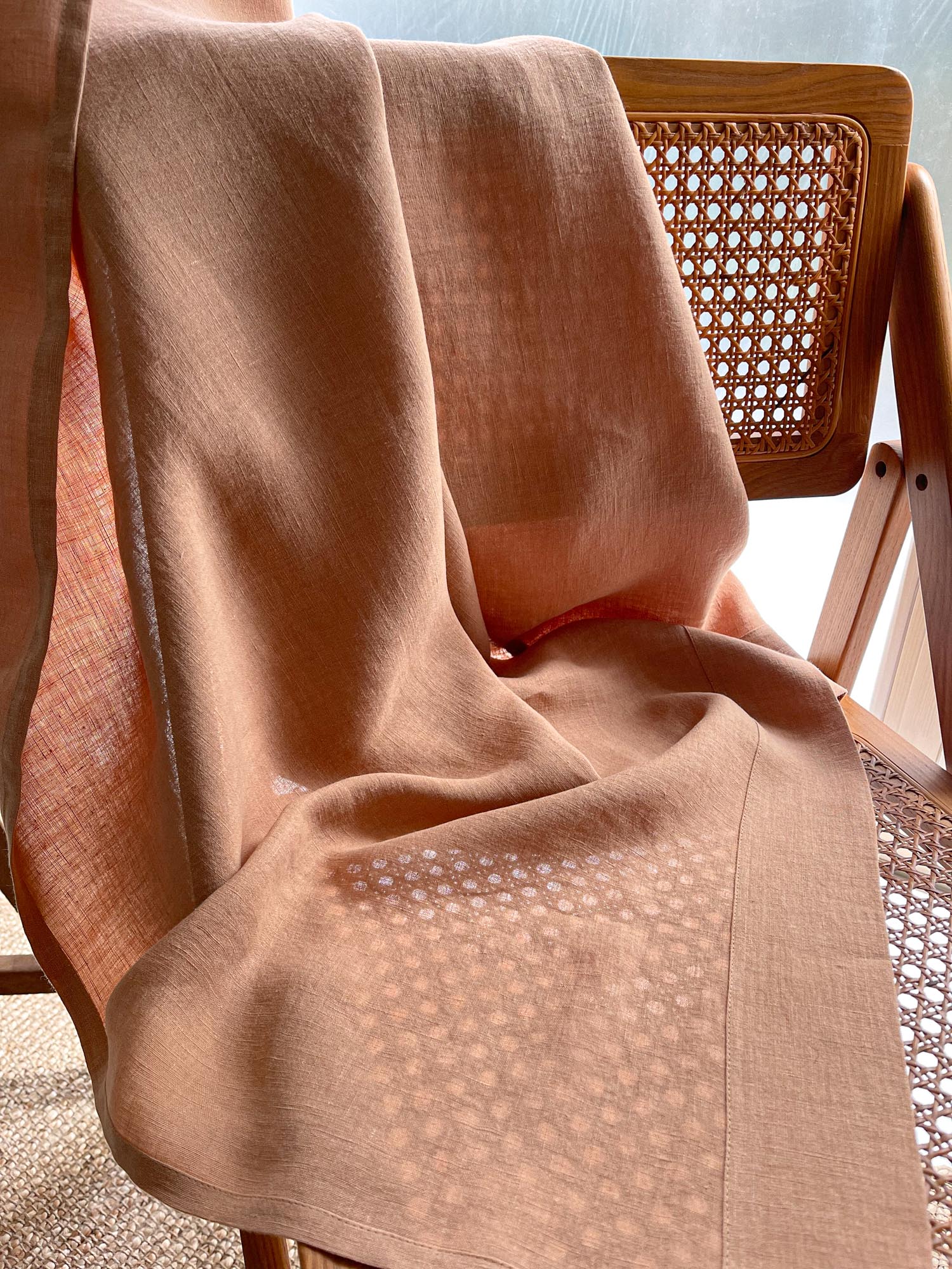 Mittelschwere Leinenvorhänge – Tan (2er-Set)